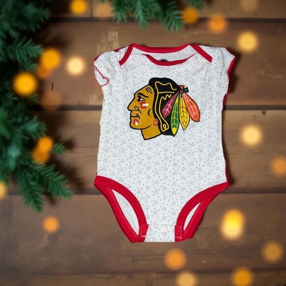 NWOT NHL Chicago Blackhawks Short Sleeve One Piece Size 6-9 Months - Picture 1 of 4